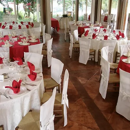 Agriturismo La Grotta Fano (Pesaro and Urbino)