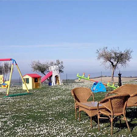 ファームステイ Agriturismo La Grotta *